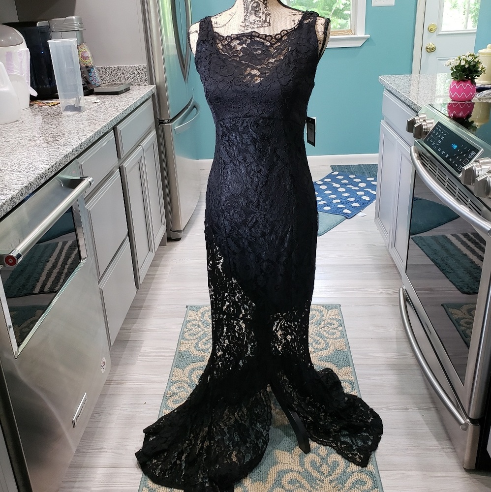 Black lace Evening formal dress.
